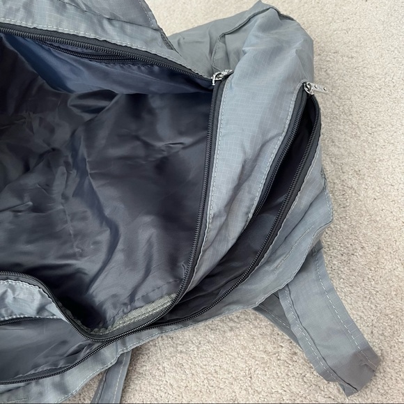 Nylon Ripstop Travel Shoulder Bag - Picture 12 of 13